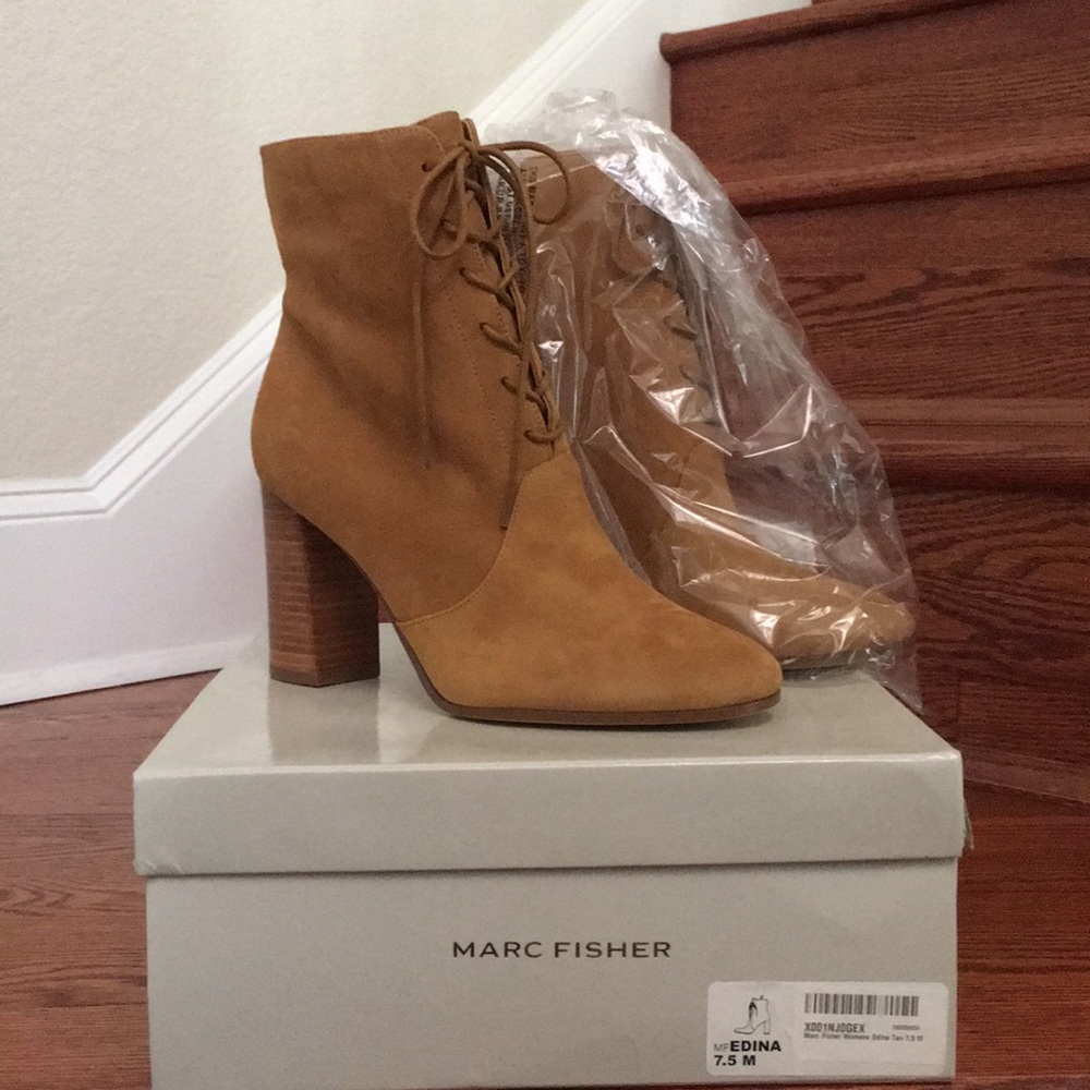 Marc Fisher size 7.5 boots